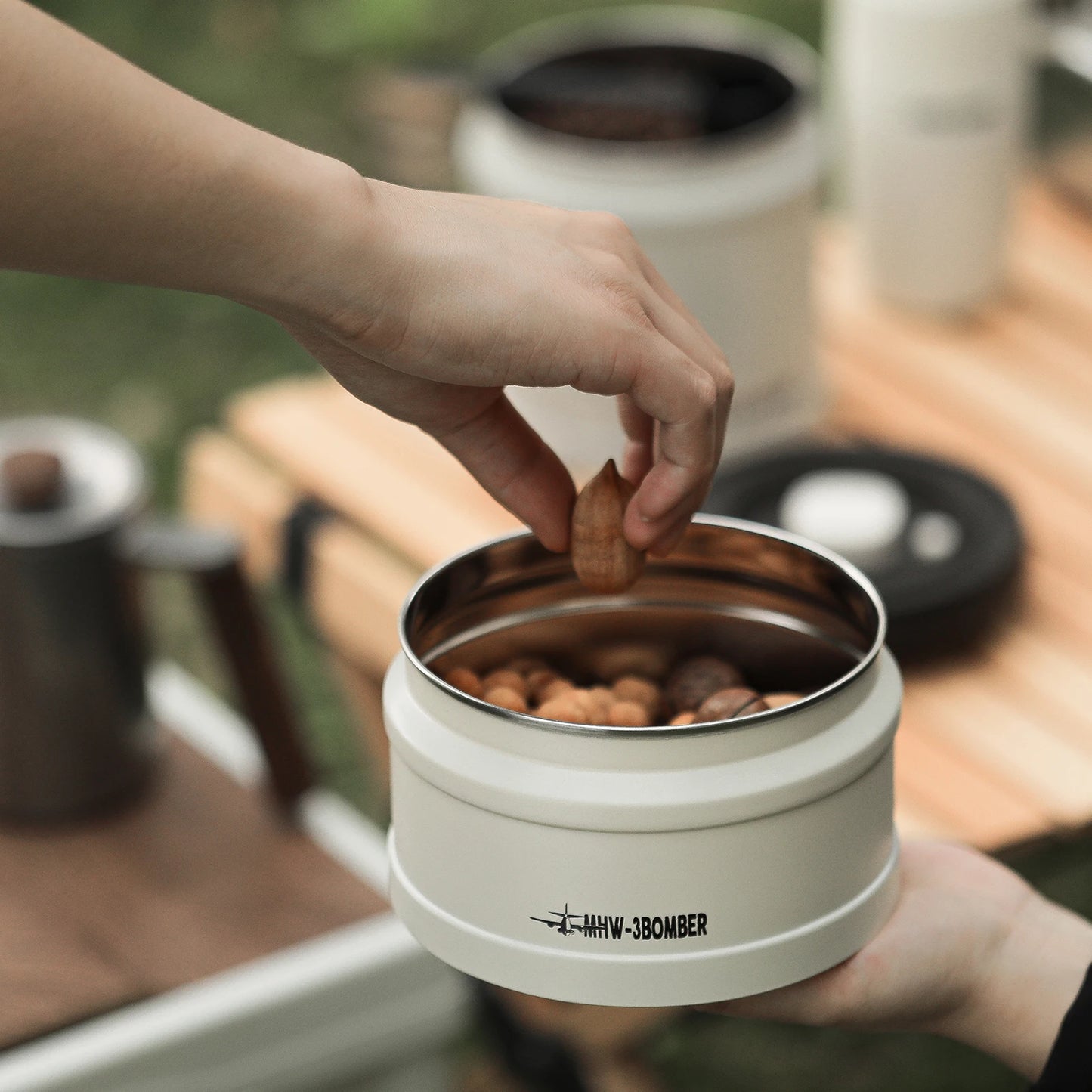 Brewin Manual Vacuum Coffee Storage Container Stainless Steel Airtight Container